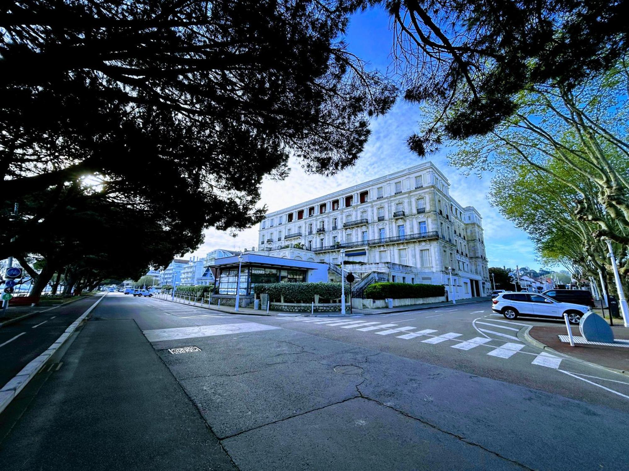 Grand Hotel - Magnifique Appartement Bord De Plage Centrale 아르카숑 외부 사진