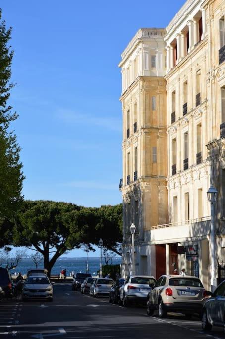 Grand Hotel - Magnifique Appartement Bord De Plage Centrale 아르카숑 외부 사진